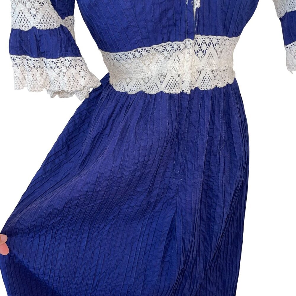 Vintage Womens Dress Size Small Blue Mexican Sleeve Crochet Lace Pintuck Cotton - Picture 9 of 14